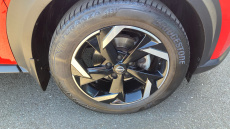 Nissan Juke 1.0 DiG-T 114 N-Connecta 5dr Petrol Hatchback